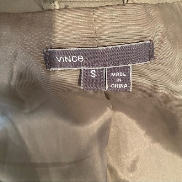 Vince. Women’s beige asymmetrical zip up leather moto jacket in size small - Picture 11 of 13